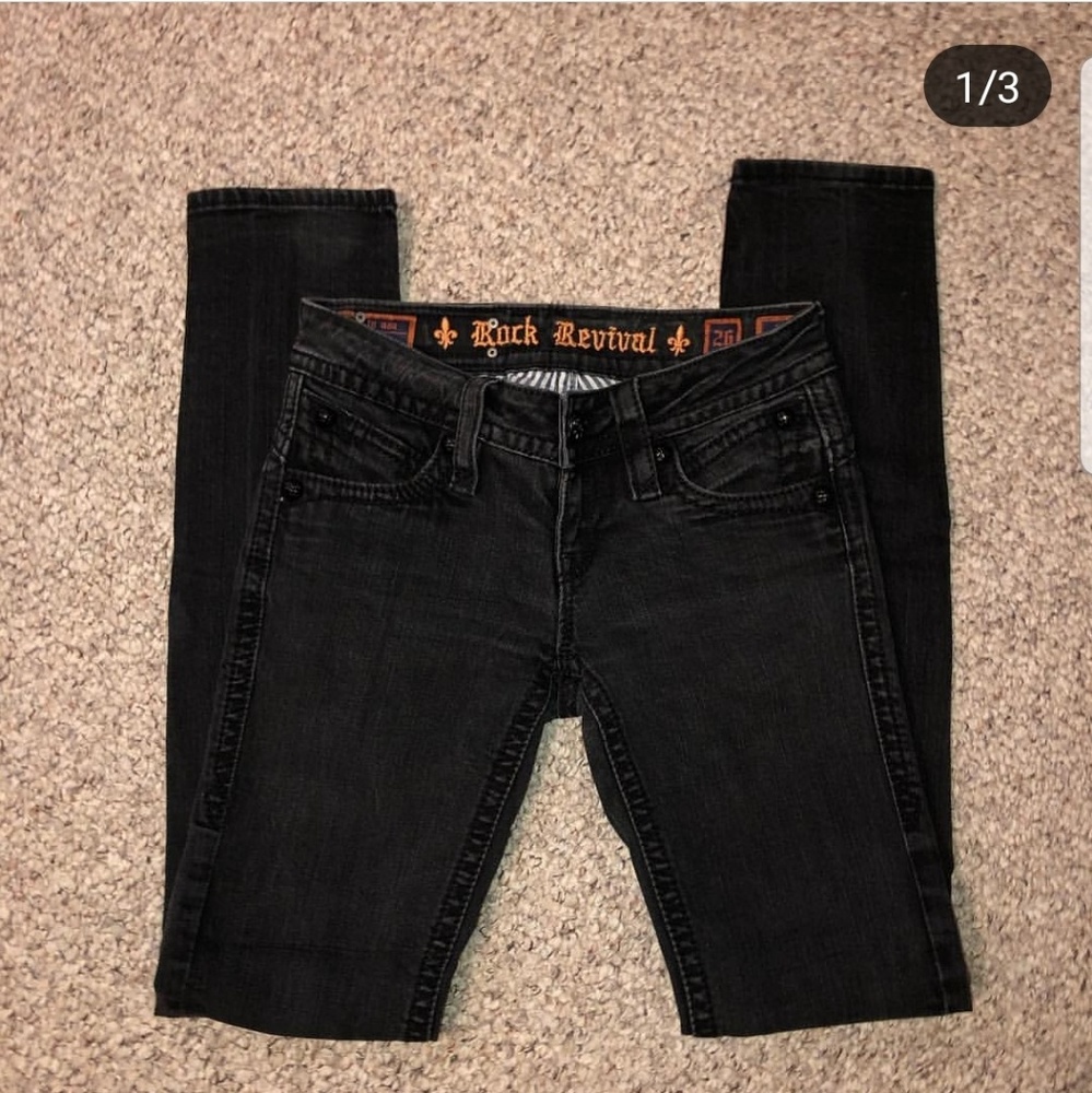Rock Revival Jeans - Picture 1 of 3